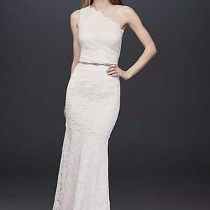 DB Studio wedding gown Size 6
